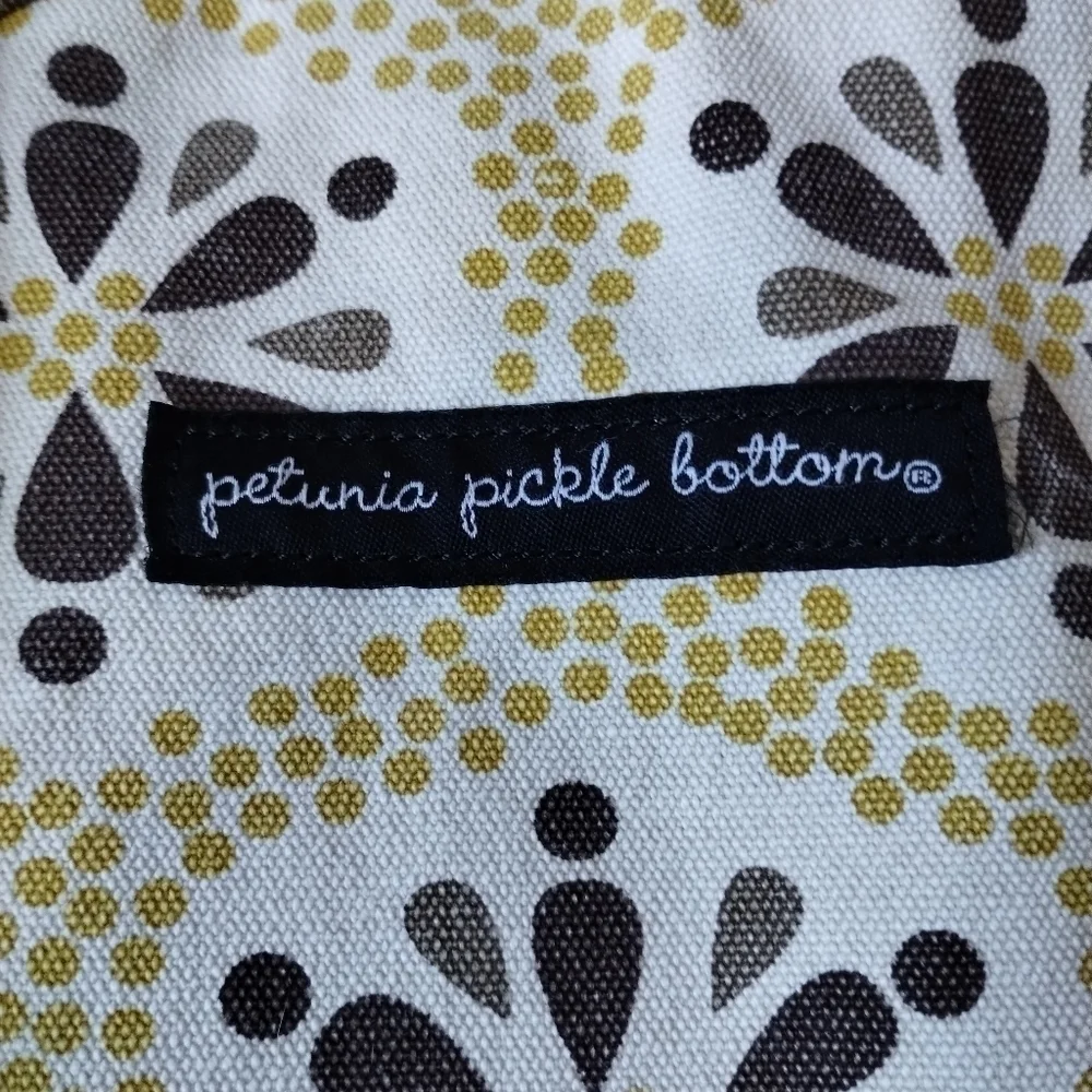 Petunia Pickle Bottom Diaper Bag Backpack in Daisy Dewdrops